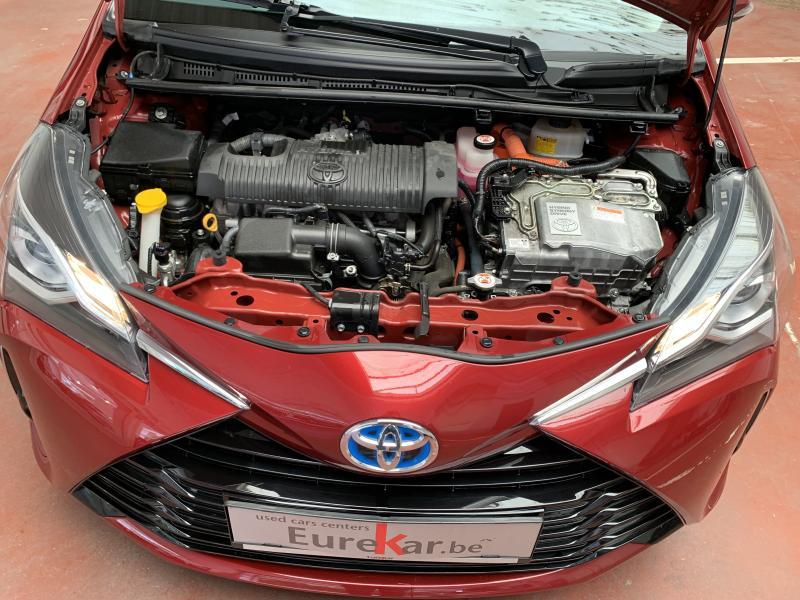 Toyota Yaris 1.5 Hybrid CVT - photo 21