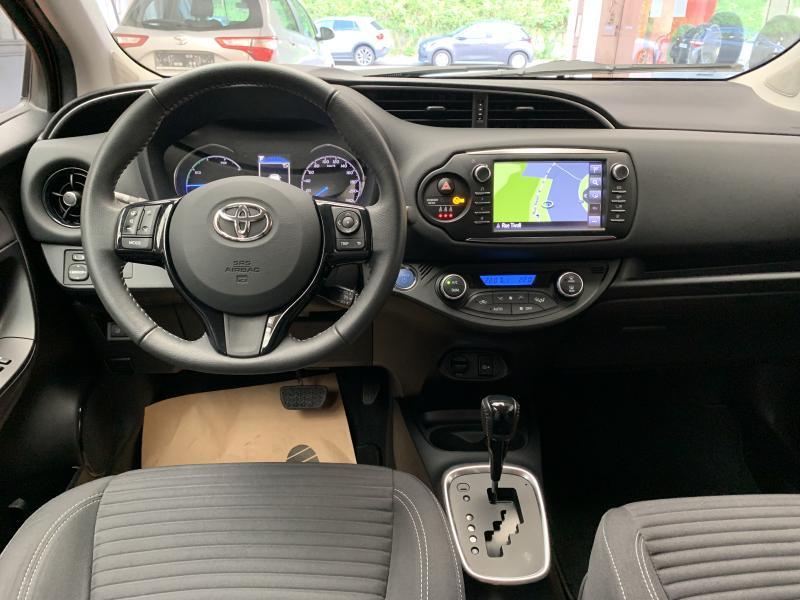 Toyota Yaris 1.5 Hybrid CVT - photo 8