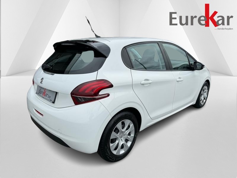 Peugeot 208 1.2i - photo 5