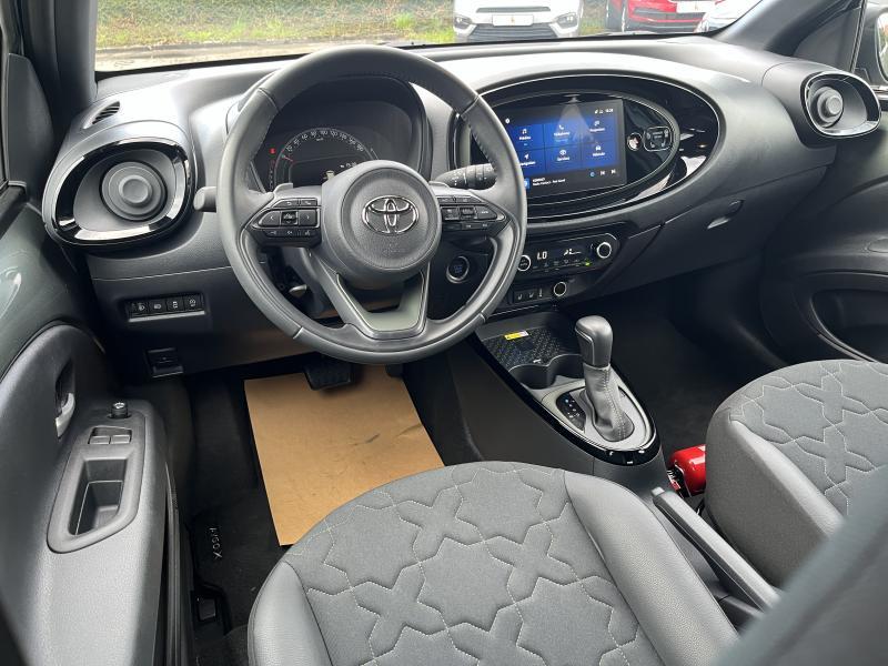 Toyota Aygo X 1.0 VVT-I CVT X envy - photo 6