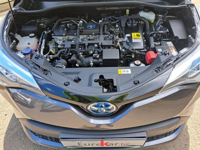 Toyota C-HR 1.8 HYBRID C-ENTER CVT - photo 16