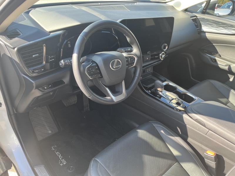 Lexus NX 350h 2.5 HYBRID - photo 13