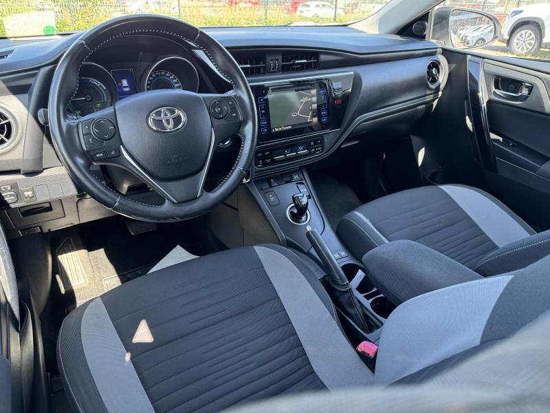 Toyota Auris 1.8 Hybrid TS - photo 6