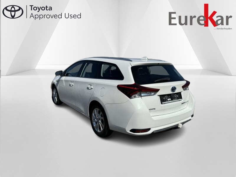 Toyota Auris 1.8 Hybrid TS - photo 5