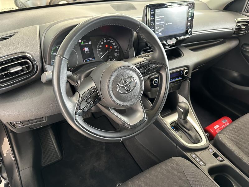 Toyota Yaris 1.5 Hybrid CVT - photo 6