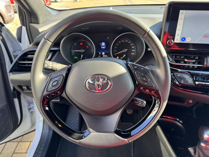 Toyota C-HR 1.8 Hybrid - photo 8