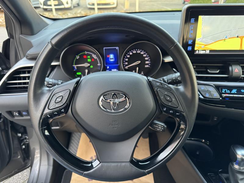 Toyota C-HR 1.8 Hybrid - photo 8