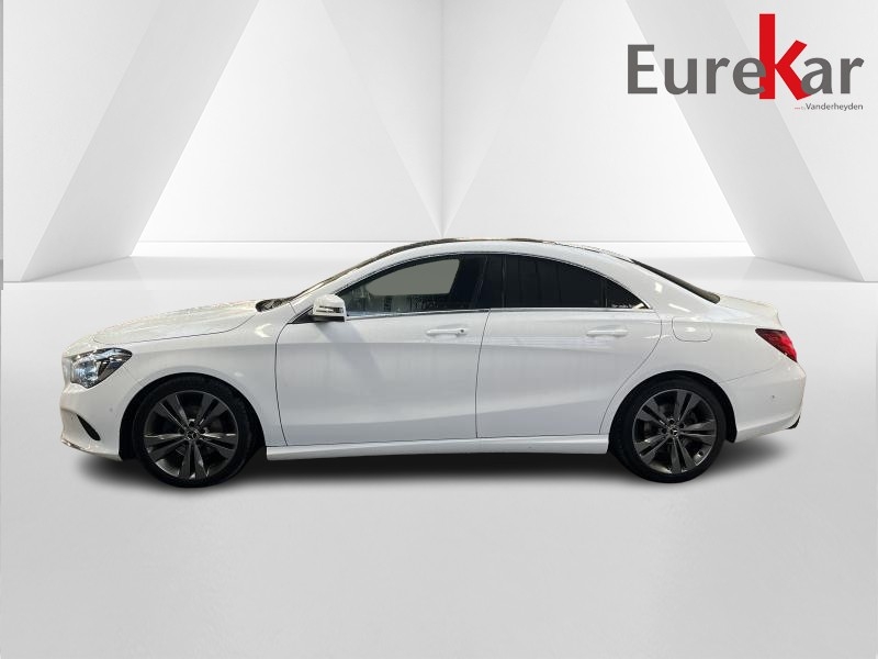 Mercedes-Benz CLA 180 1.6i - photo 4